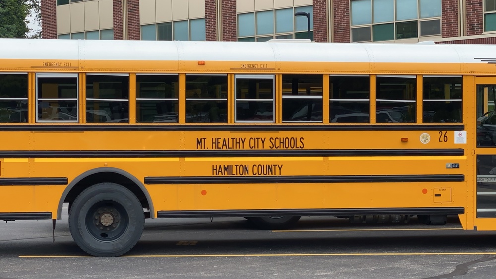 Mt. Healthy CSD school bus in front of school